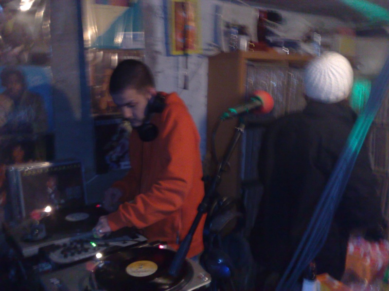 [Radio] Funky Session , Dimanche 21h... - Page 7 20122010