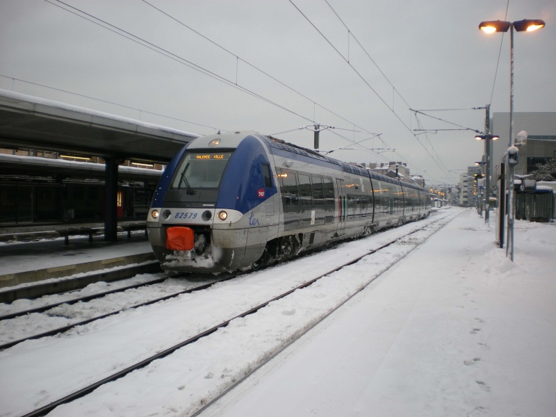 En gare de Grenoble Imgp2621