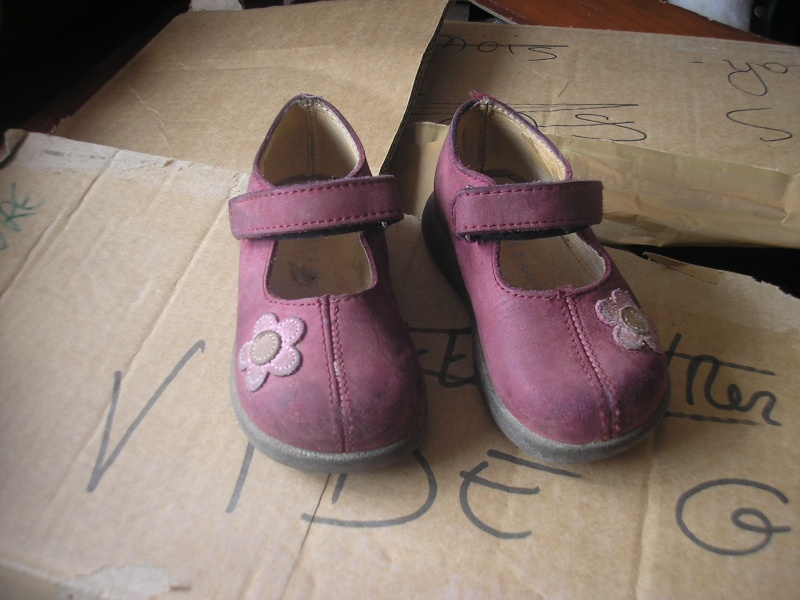 [VDS] Chaussures fille petits pieds du 16 au 20 P_20_110