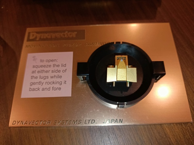 Dynavector Karat 17D3 MC Cart - SOLD Dv710