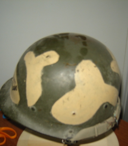 Iraqi Camouflaged Helmet with Unit Insignia 00613