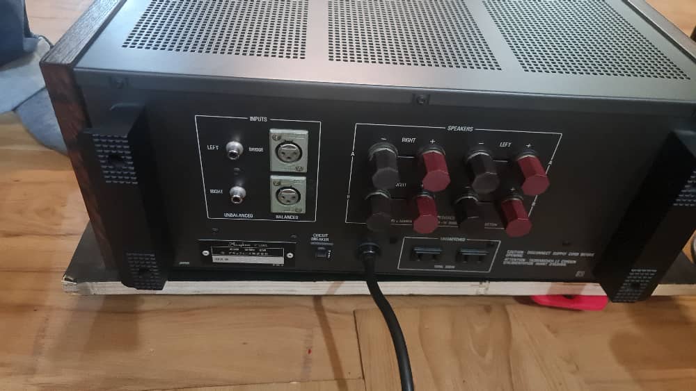 Accuphase P500L Power amp (Used) Img-2020