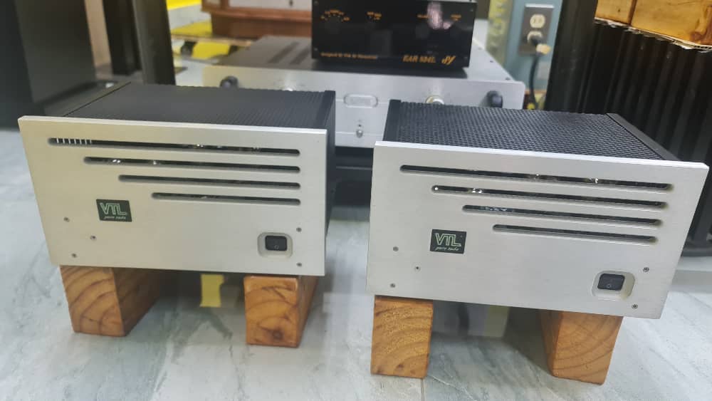 VTL TT 25 monoblock power amp (used) Img-2027