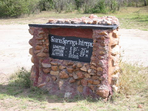 Kenya      Masai Mara         Siana  Springs  Intrepids Camp 118-1822