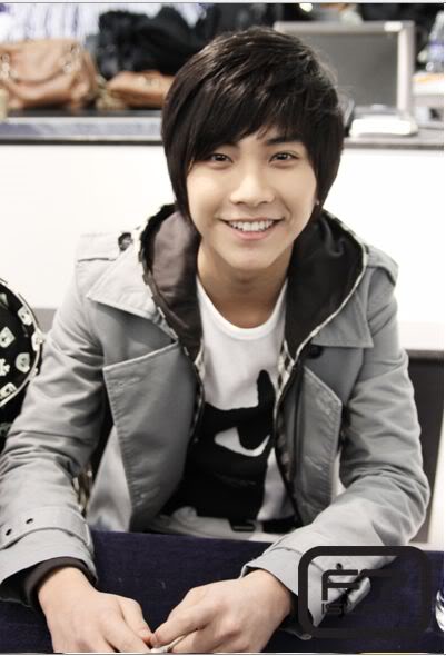 23/01/2010[Pics] Song Seung Hyun 33473810