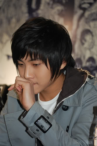 23/01/2010[Pics] Song Seung Hyun Hyun4110