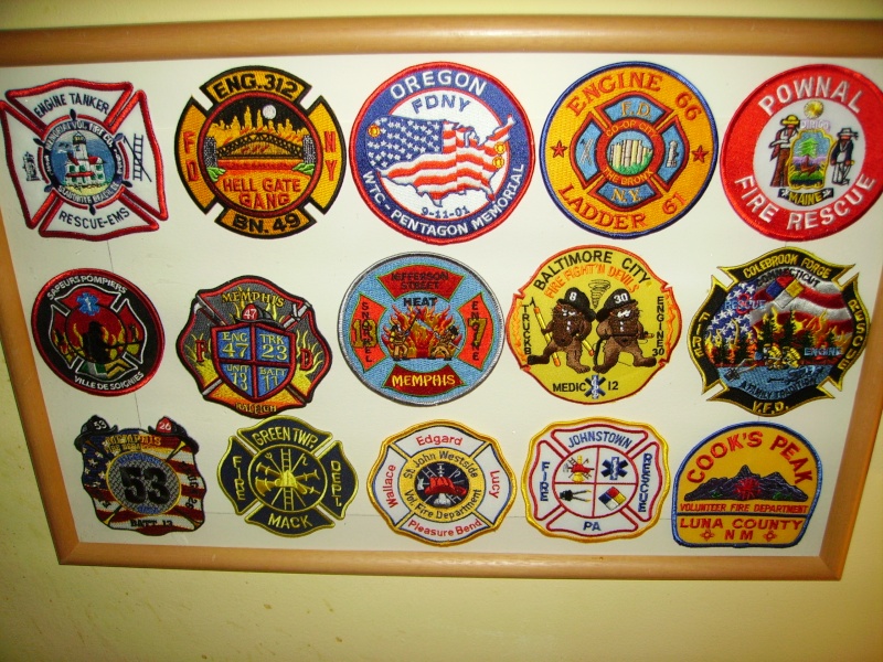 ma collections pompier usa+pompier belge+divers. Imgp0033