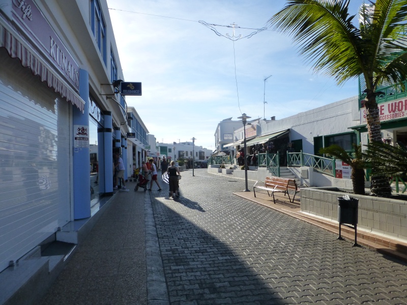 Canary Islands, Lanzarote, Playa Blanca, 2012, Walk from Dorada beach through Town 91510