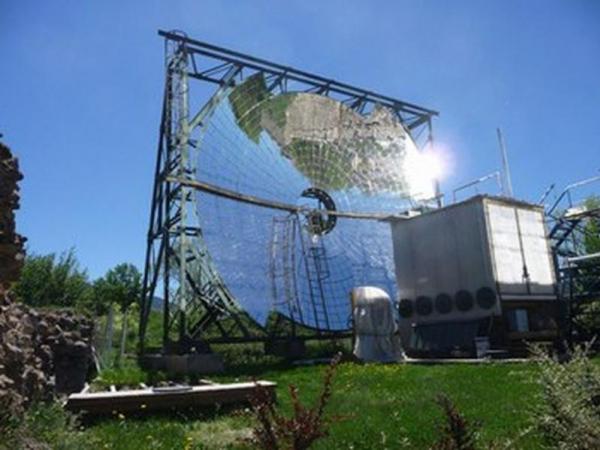 Le four solaire de Font Romeu- ENERGIE SOLAIRE Four-s10