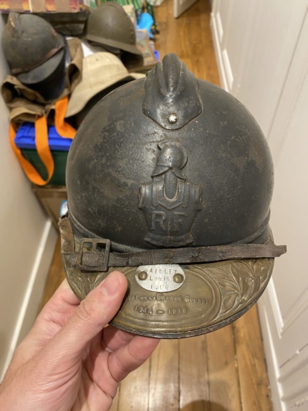 La plaquette souvenir du casque Adrian "Soldat de la Grande Guerre 1914-1918" - Page 2 Img_0322