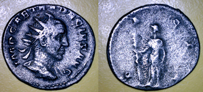 Informations sur Antoninien de Trajan Dèce Anto_r12