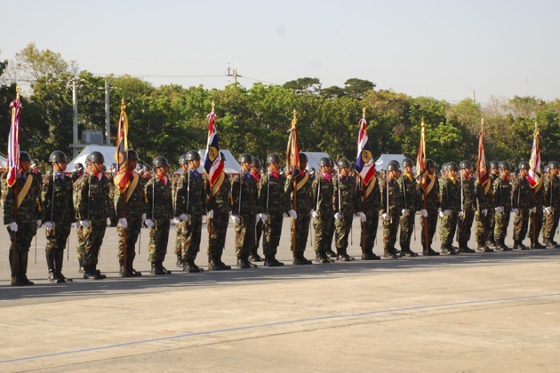 Armée Thailandaise/Royal Thai Armed Forces - Page 8 Thai210