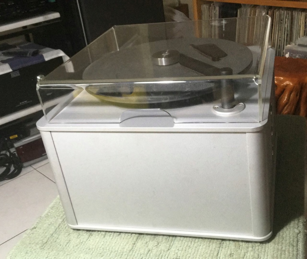 Clearaudio Smart Matrix Record Cleaning Machine (sold) Cleara11