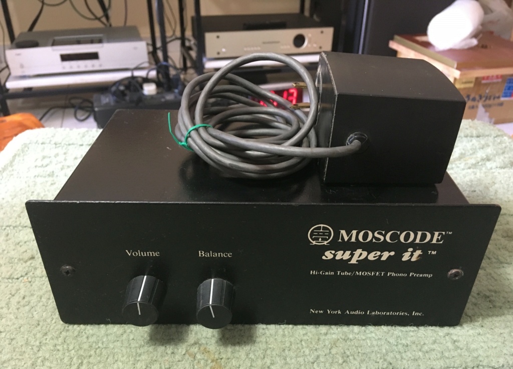 Moscode Super It tube phono preamp Moscod11