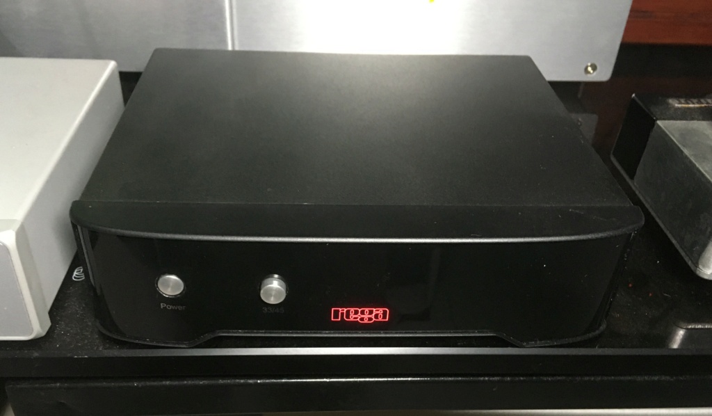 Rega P8 Turntable (price reduced) Rega_p13