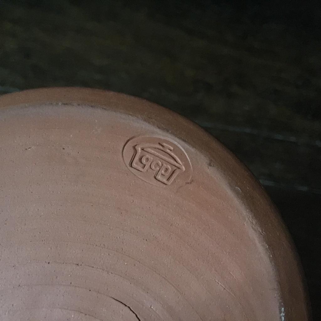 Welsh slipware pottery, GCP mark  Whatsa15