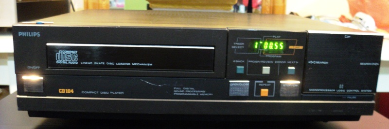 (WTS) Philips CD 104 CD Player 1312
