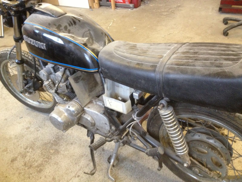 honda xbr500 cafe racer - we only have 2 months to completion - Page 4 Gs55010
