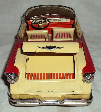 us car -  tôle - Tin Toys -  1950's & 1960's Dsc06416