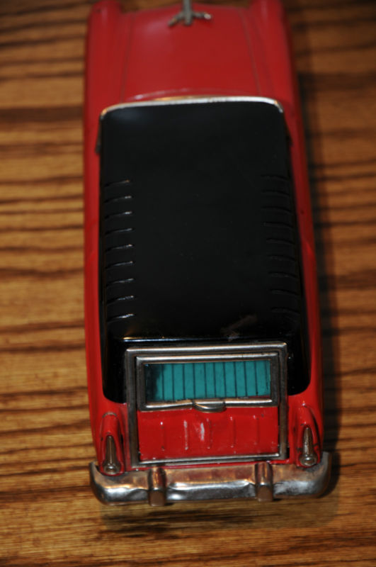 us car -  tôle - Tin Toys -  1950's & 1960's Kgrhqv10