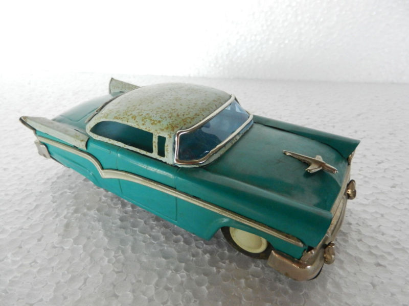 auto jouet tôle - Tin Toys cars -  1950's & 1960's Kgrhqv15