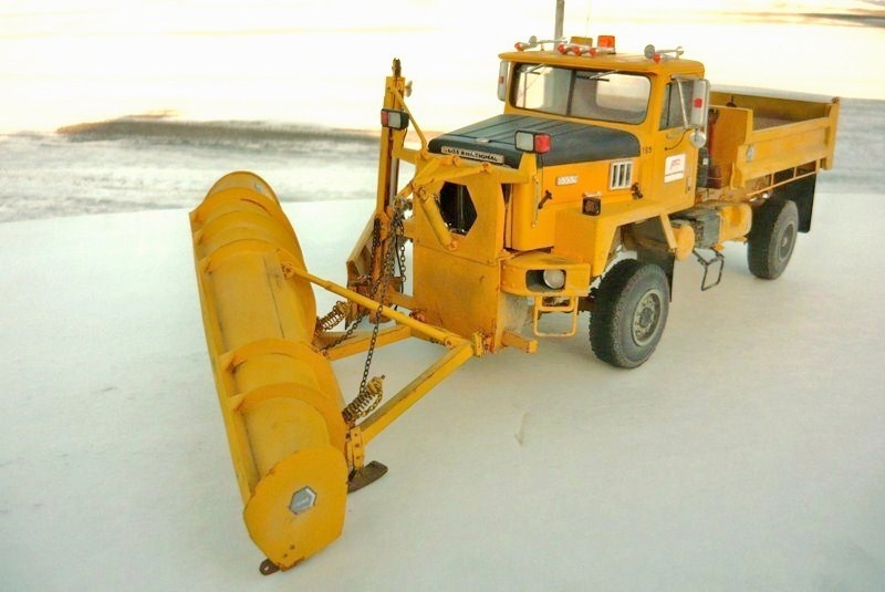 paystar 5000 4X4  1983   équipement à neige Frink P1100440