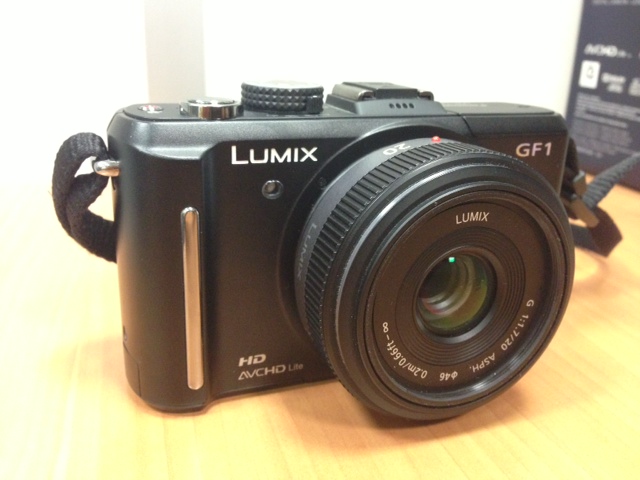 Panasonic Lumix GF1 + 20mm f/1.7 + Filtre UV Hoya HMC Photo110