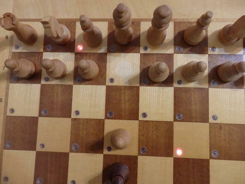 [ebay Kleinanzeigen] Ventes d'Échecs Électroniques Chess-19