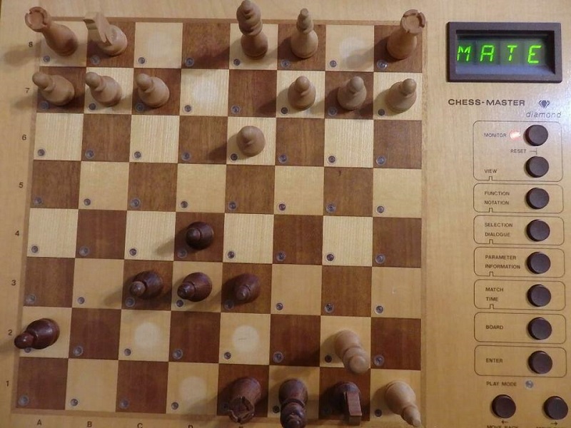 [ebay Kleinanzeigen] Ventes d'Échecs Électroniques Chess-21