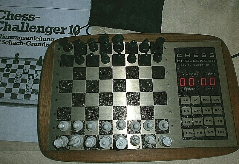 Fidelity Chess Challenger "10" Chess_82