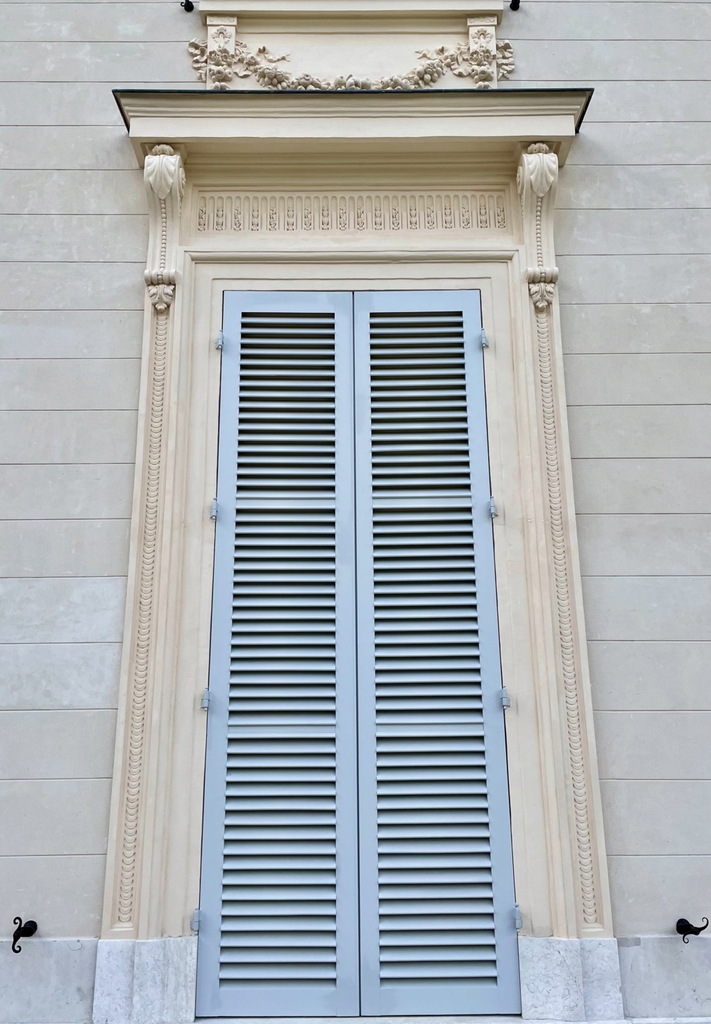 Le château de Bagatelle, pavillon de plaisance ou "folie" du comte d'Artois - Page 4 312c2810