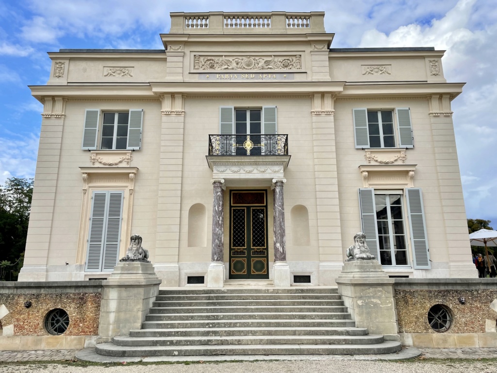 Le château de Bagatelle, pavillon de plaisance ou "folie" du comte d'Artois - Page 4 Dad89710