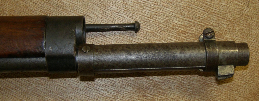  L'adaptateur de baïonnette pour le fusil Lebel  P1010442