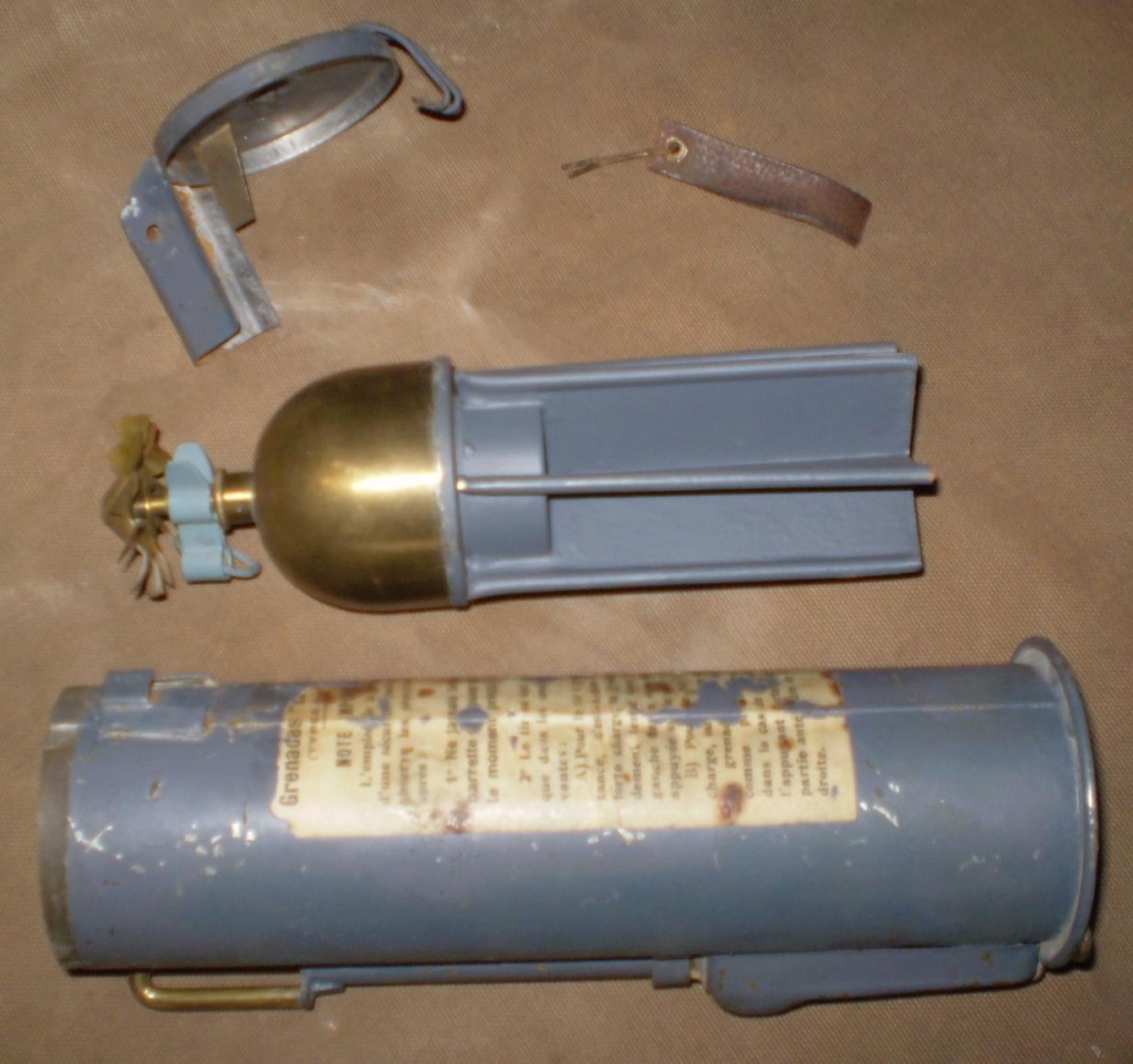 La grenade explosive excelsior  P5090011