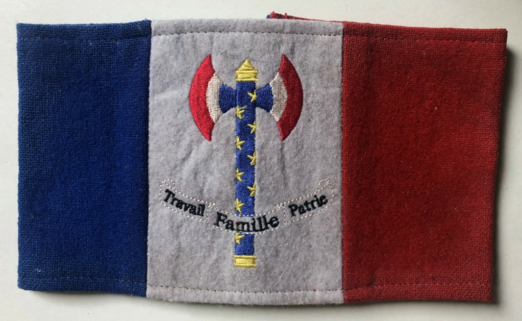 Faux brassard WW2 Travail Famille Patrie Img_0913