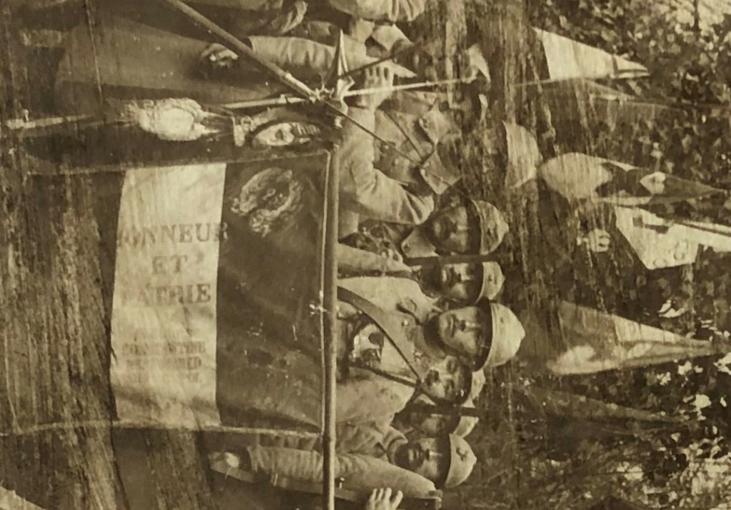 carte photo cérémonie avec drapeaux Img_2813