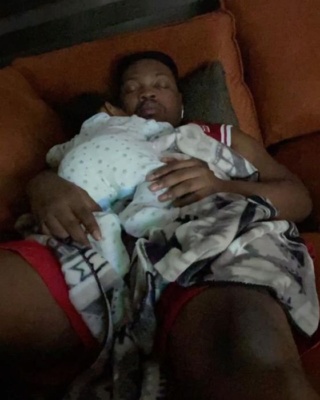 Olamide Celebrates His Second Son “Tunrepin Myles” As He Clock One Today (Photos) 10604410