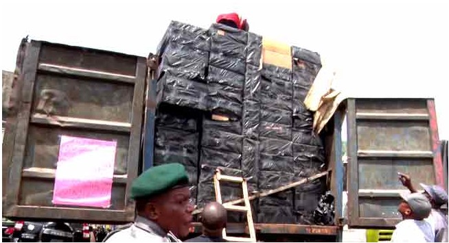 Customs Officials Seized Load of Tramadol and Other Drugs from A Trailer (Photos)  73355113
