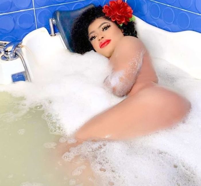 Hours After Sharing Makeup-free Photo, Bobrisky Breaks The Internet With Sexy New Photos Bobris86