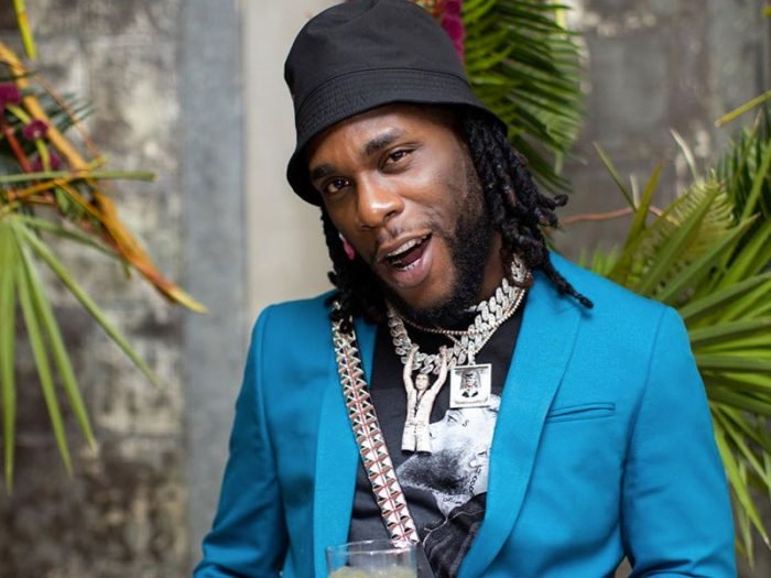 Checkout How Burna Boy Majestically Appeared On Stage For His Show At The Wembly SSE Arena In London (Video) Burna-46