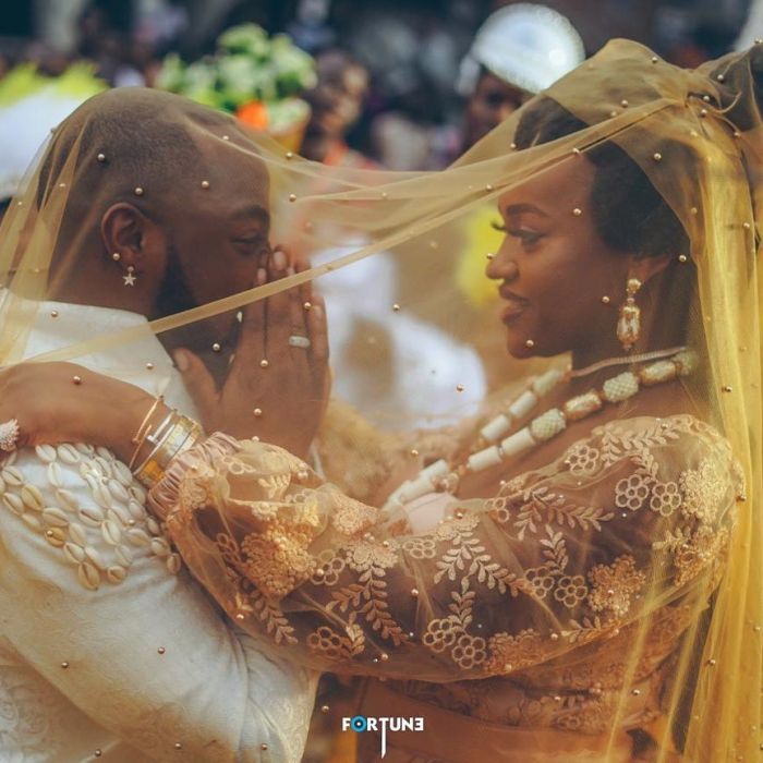 Stop Wasting Your Time Waiting For One Man, You Might Loose Your Senses” – Davido’s Fiancee, Chioma Writes David313