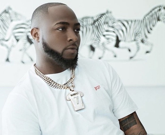 “Get Well Soon” – Davido’s Lawyer Shares Photos Of Him Stepping Out In Crutches David353