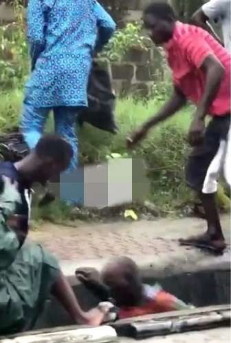 Bus Driver Gets Trashed In Gutter By Okada Rider He Knocked Down (Watch Video) Fighte10