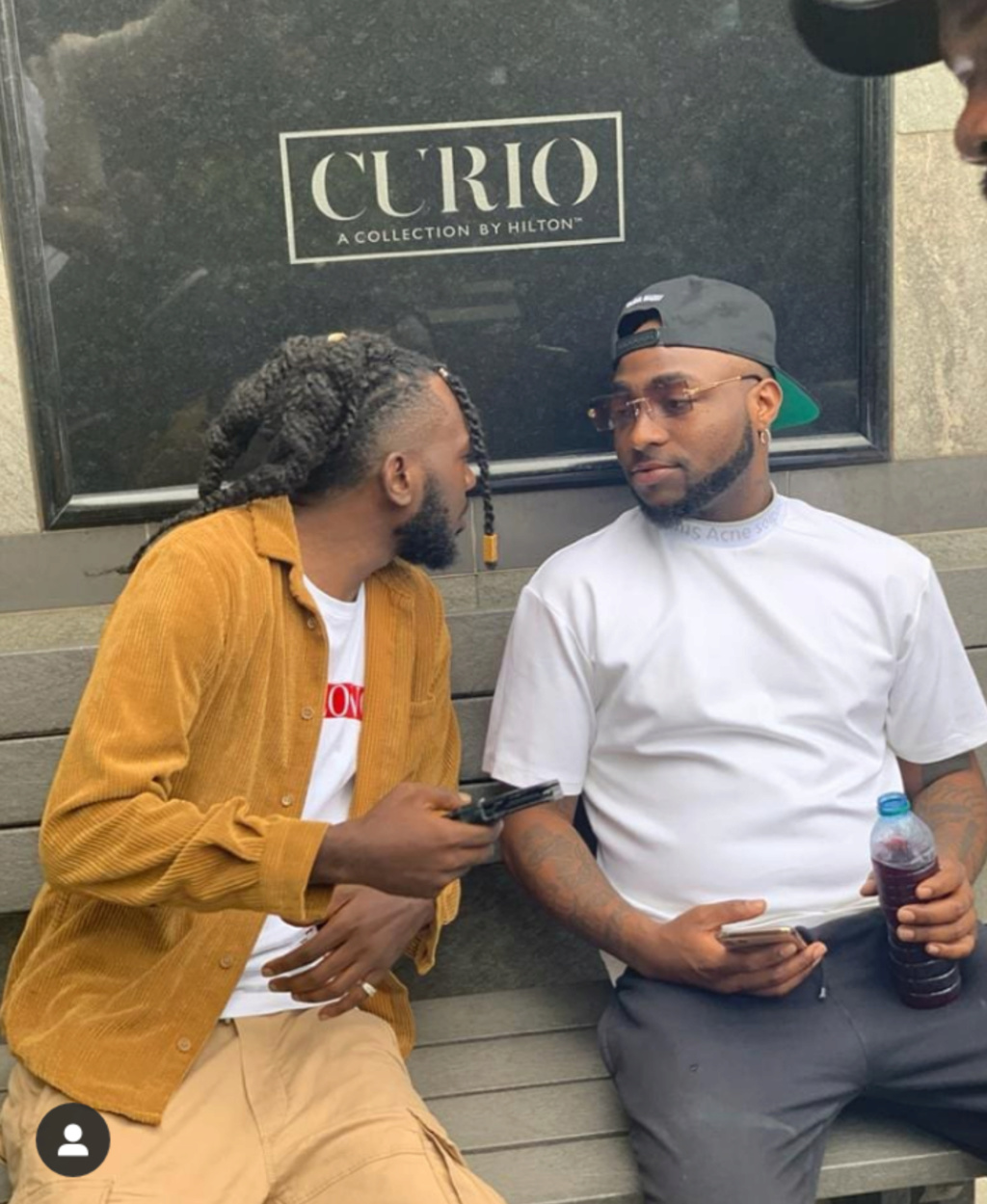 Here Is How Davido Signed May D To DMW Record Label Insho368