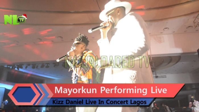 Kizz Daniel & Mayorkun Combination On Stage Is The Maddest This December – Watch Their Performance Kizz-311