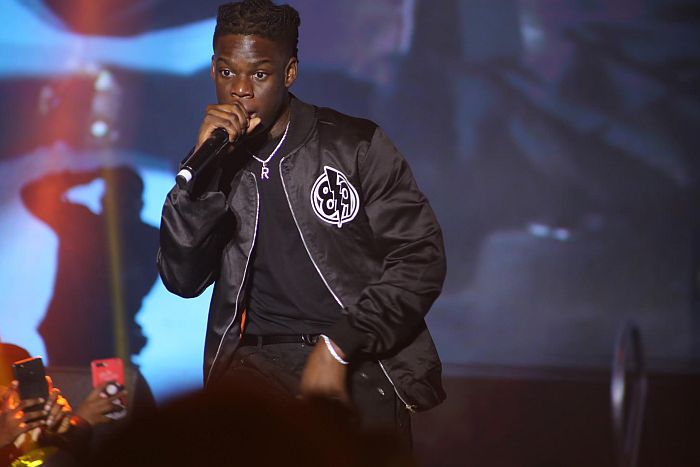 Kizz Daniel Is A Star! Singer Rounds Off 2019 With Superstar Performance At #KizzDanielLive (See Photos) Kizz-d47