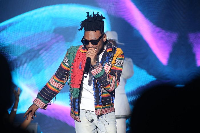 Kizz Daniel Is A Star! Singer Rounds Off 2019 With Superstar Performance At #KizzDanielLive (See Photos) Kizz-d48