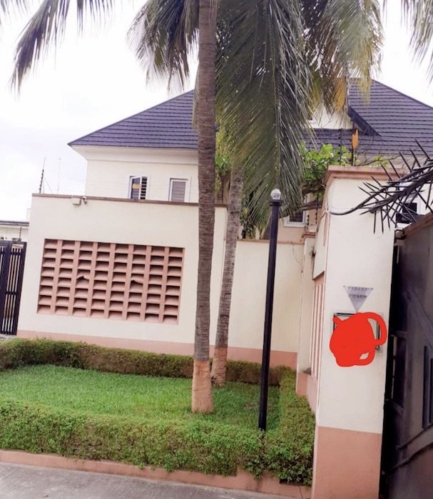 davido - Davido Buys A House For His Staff In Lekki (See Photo) Obo10