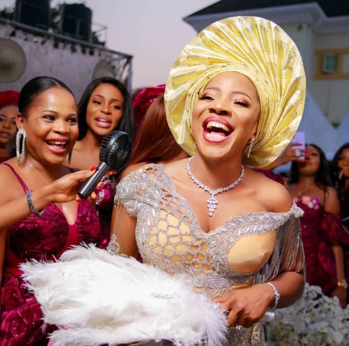 Sandra Ikeji Blasts Caterer For Serving “Tasteless” Food At Her Wedding Sandra10