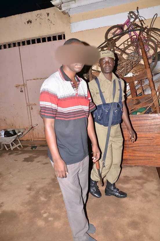 Too Bad! Teacher Arrested For Defiling Primary School Pupils Multiple Times (Photo) Teache10